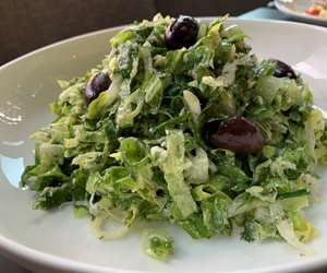 Marouli Salad with feta